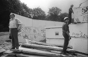 GDR, Berlin, 13 June 1990, demolition of the Wall on the historic Bernauer Strasse