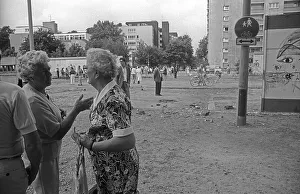 GDR, Berlin, 13 June 1990, demolition of the Wall on the historic Bernauer Strasse