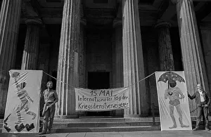 GDR, Berlin, 15.5.1990, Neue Wache