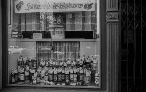 GDR, Berlin, 17.03.1990, spirits
