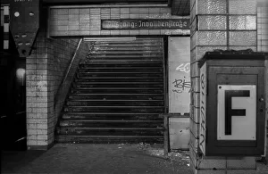 GDR, Berlin, 17.06.1990, S-Bahn station Nordbahnhof