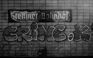 GDR, Berlin, 17.6.1990, S-Bahn station Nordbahnhof