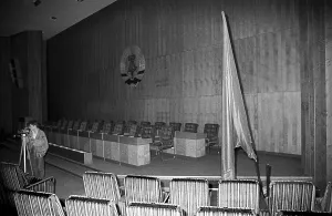 GDR, Berlin, 19 February 1990, GDR State Security Headquarters in Normannenstrasse