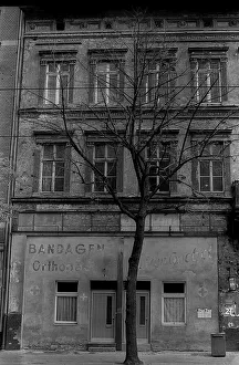 GDR, Berlin, 20.7.1988, house in Oranienburger Strasse