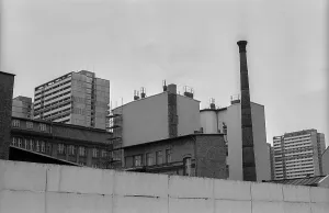 GDR, Berlin, 21 June 1990, Development at the Wall (East_Berlin)