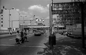 GDR, Berlin, 22 May 1990, GDR border crossing at Check Point Charlie
