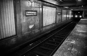 GDR, Berlin, 29 May 1990, Oranienburger Tor underground station (U6)