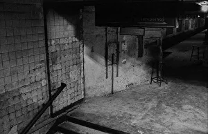 GDR, Berlin, 29 May 1990, Stadtmitte underground station (now U6)