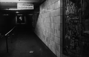 GDR, Berlin, 29 May 1990, Stadtmitte underground station (now U6)