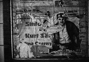 GDR, Berlin, 29 May 1990, Stadtmitte underground station (now U6)
