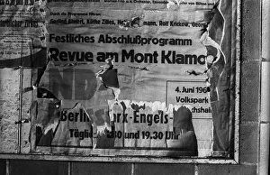 GDR, Berlin, 29 May 1990, Stadtmitte underground station (U6)
