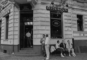 GDR, Berlin, 30.04.1990, pub, restaurant