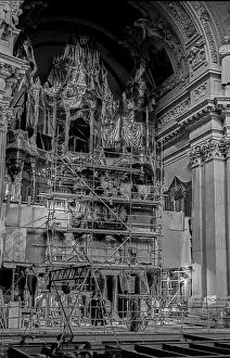 Germany, Berlin, 02.10.1991, Organ under construction