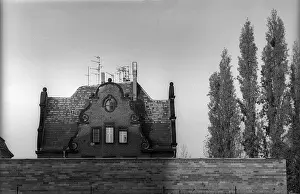 Germany, Berlin, 05.11.1992, old house on MonbijoustraBe<br> Germany