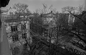 Germany, Berlin, 09.03.1992, Ruins of the Elisabethkirche (Schinkelbau), construction work - the church is being rebuilt, view from the neighbouring church building of the parish, Europe