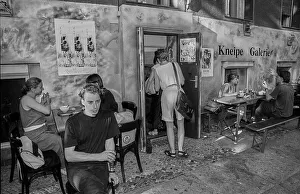 Germany, Berlin, 1 July 1991, in front of the cellar pub Assel