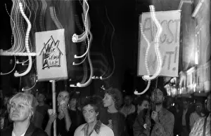 Germany, Berlin, 10.9.1992, tenant demo (from Red Town Hall) on Tauentzien