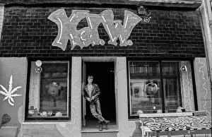 Germany, Berlin, 11.08.1991, Punk in front of the punk pub KDW