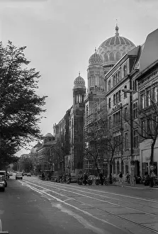 Germany, Berlin, 12.9.1992, New Synagogue in Oranienburger StraBe<br> Germany