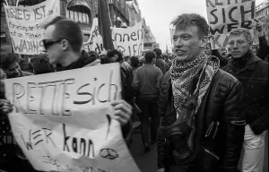 Germany, Berlin, 13.01.1991, Demo against the Gulf War on the Ku'damm