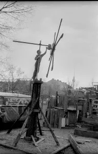 Germany, Berlin, 13.04.1991, adventure playground in Kollwitzstrasse