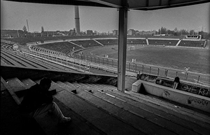 Germany, Berlin, 13.12.1991, Stadion der Weltjugend, entrance, in decay, Europe