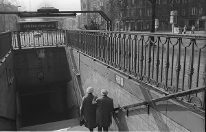 Germany, Berlin, 14. 03. 1991, Senefelderplatz underground station