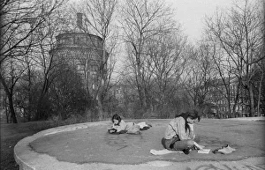 Germany, Berlin, 14. 03. 1991, spring at the water tower