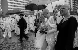 Germany, Berlin, 19.04.1991, student performance in protest against the closure of the art academy in Berlin-Weissensee
