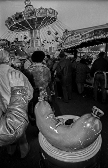 Germany, Berlin, 20.12.1991, Christmas market on Marx-Engels-Platz, giant sausage, Europe