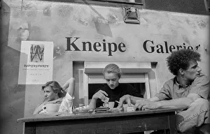 Germany, Berlin, 21.04.1991, Kellerkneipe Assel