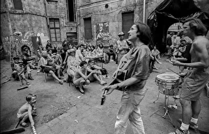 Germany, Berlin, 22 June 1991, courtyard party of the squat Auguststrasse 10