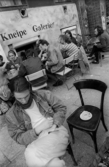 Category Historic Photos EN Prints: Germany, Berlin, 25 April 1992, Cafe Assel, in Oranienburger Strasse, Europe
