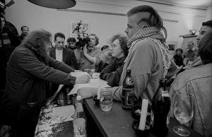 Germany, Berlin, 28 January 1992, Opening of the Matthias Domaschk Memorial Library (in the Environmental Library), left: Wolfgang Rueddenklau, Europe