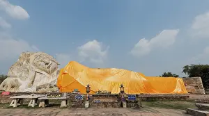 Giant reclining Buddha, Wat Phra Non