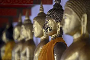 Gilded Buddha statues in Wat Pho