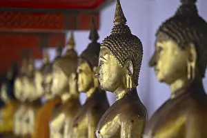 Gilded Buddha statues in Wat Pho