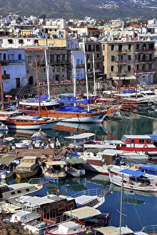 Girne, Kyrenia, harbour town, view of the harbour and the old town