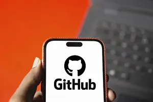 Category Historic EN Prints: github logo is displayed on smartphone