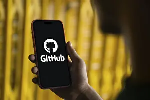 Category Historic EN Prints: github logo is displayed on smartphone