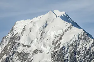 Glaciated peak of Mount Cook, Aoraki