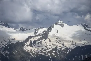 Glaciated rocky mountain peaks