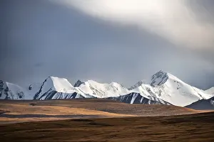 Category Mountain Landscapes Prints: Glaciated and snow-capped mountains