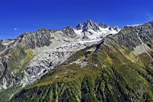 Framed Print : Glacier du Tour behind Aiguilles du Tour Framed Print : Glacier du Tour behind Aiguilles du Tour