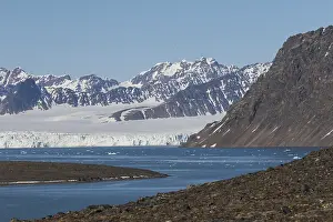 Glacier in Lilliehoeoekfjorden