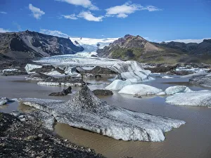 Glacier tongue of the Oeraefajoekull