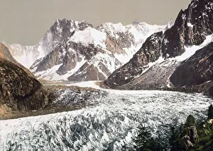 Glaciers, The Mer de Glace, Aiguille du Geant and Les Grandes Jorasses