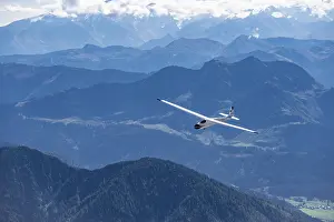 Glider in the mountains, Loferer Steinberge
