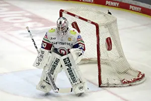 Goalkeeper / Goalkeeper Jake Hildebrand (Eisbaren Berlin) kept his team in the game of the DEL 24-25