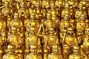 Category Buddhism Prints: Golden Buddha figures, Hall of the 500 Arhats